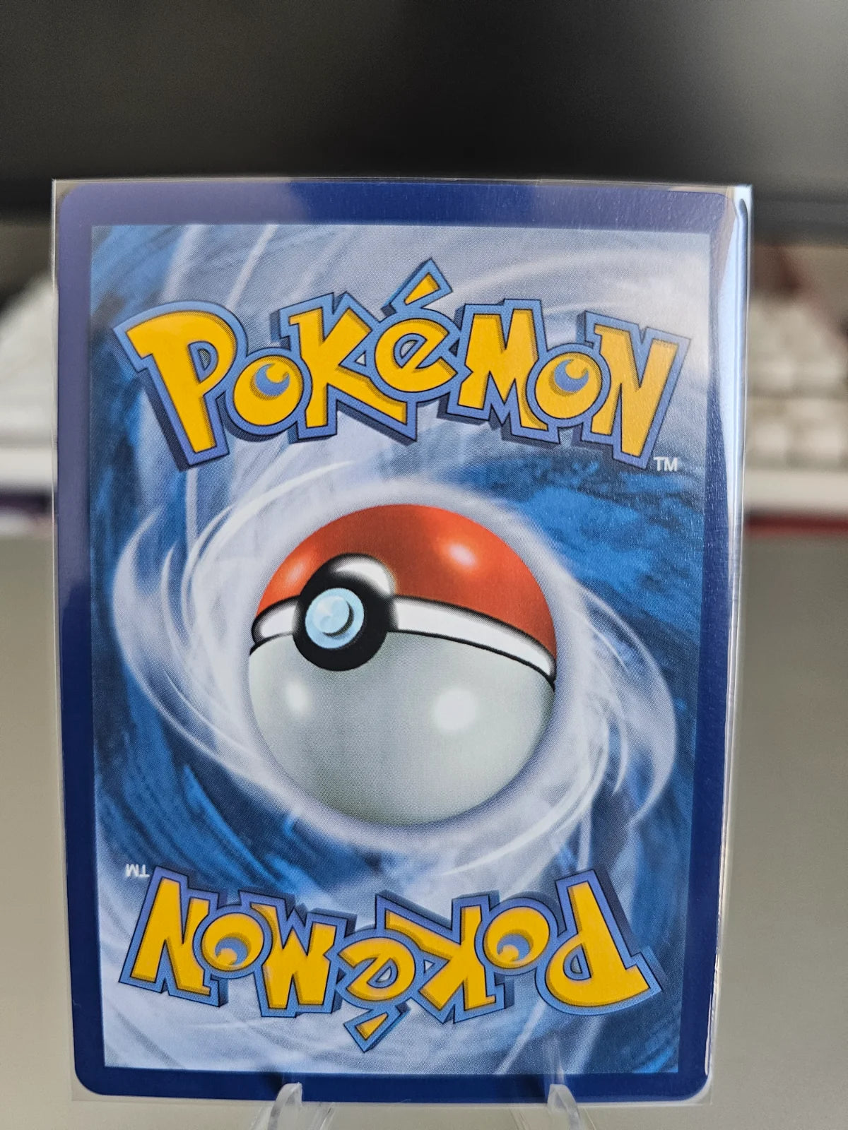 Leavanny (Poke Ball Pattern) 003/086 (White Flare)