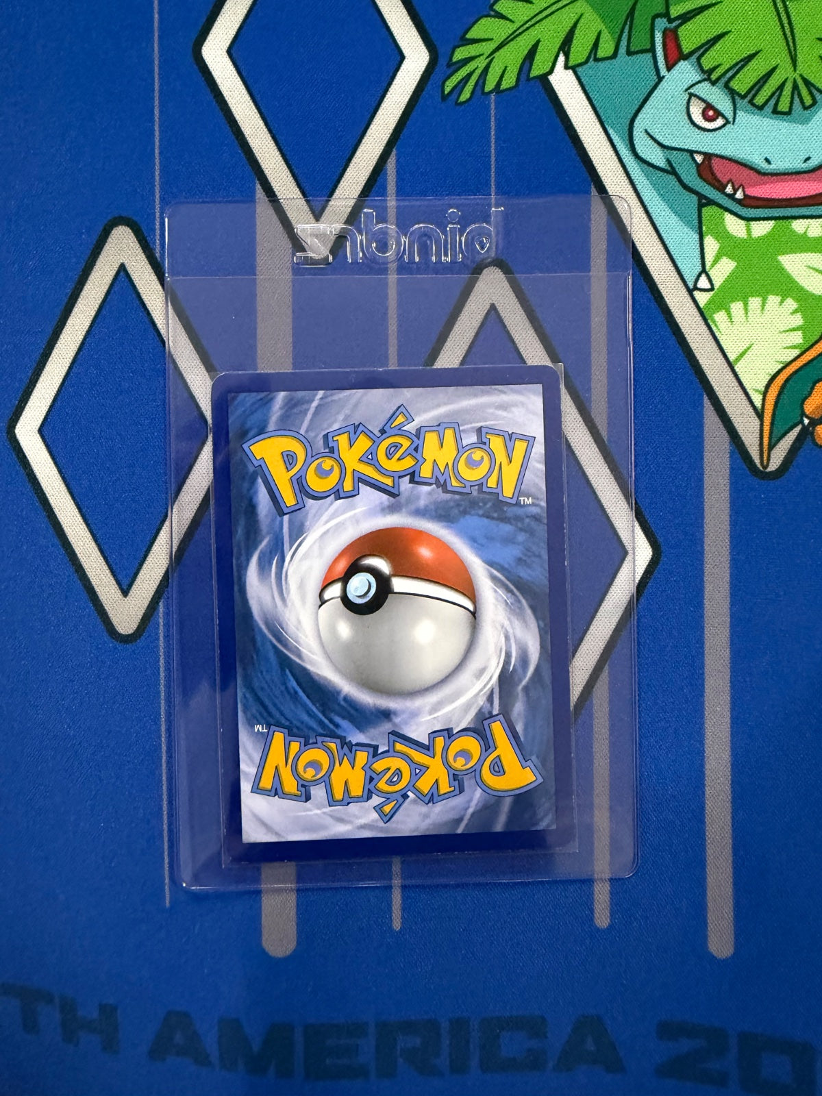 Rayquaza EX (104 Full Art) · Holofoil (Roaring Skies)