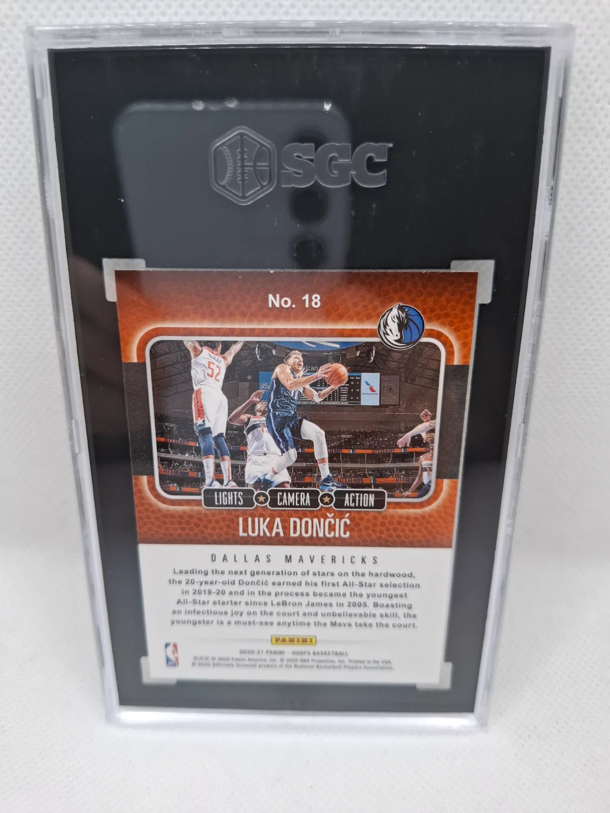 2020-21 Panini Hoops #18 Luka Doncic Purple Explosion SGC 9.5
