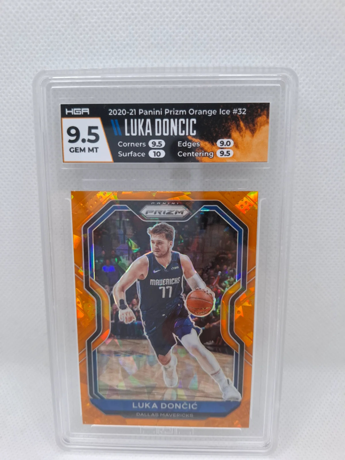 2020-21 Panini Prizm #32 Orange Prizm Luka Doncic HGA 9