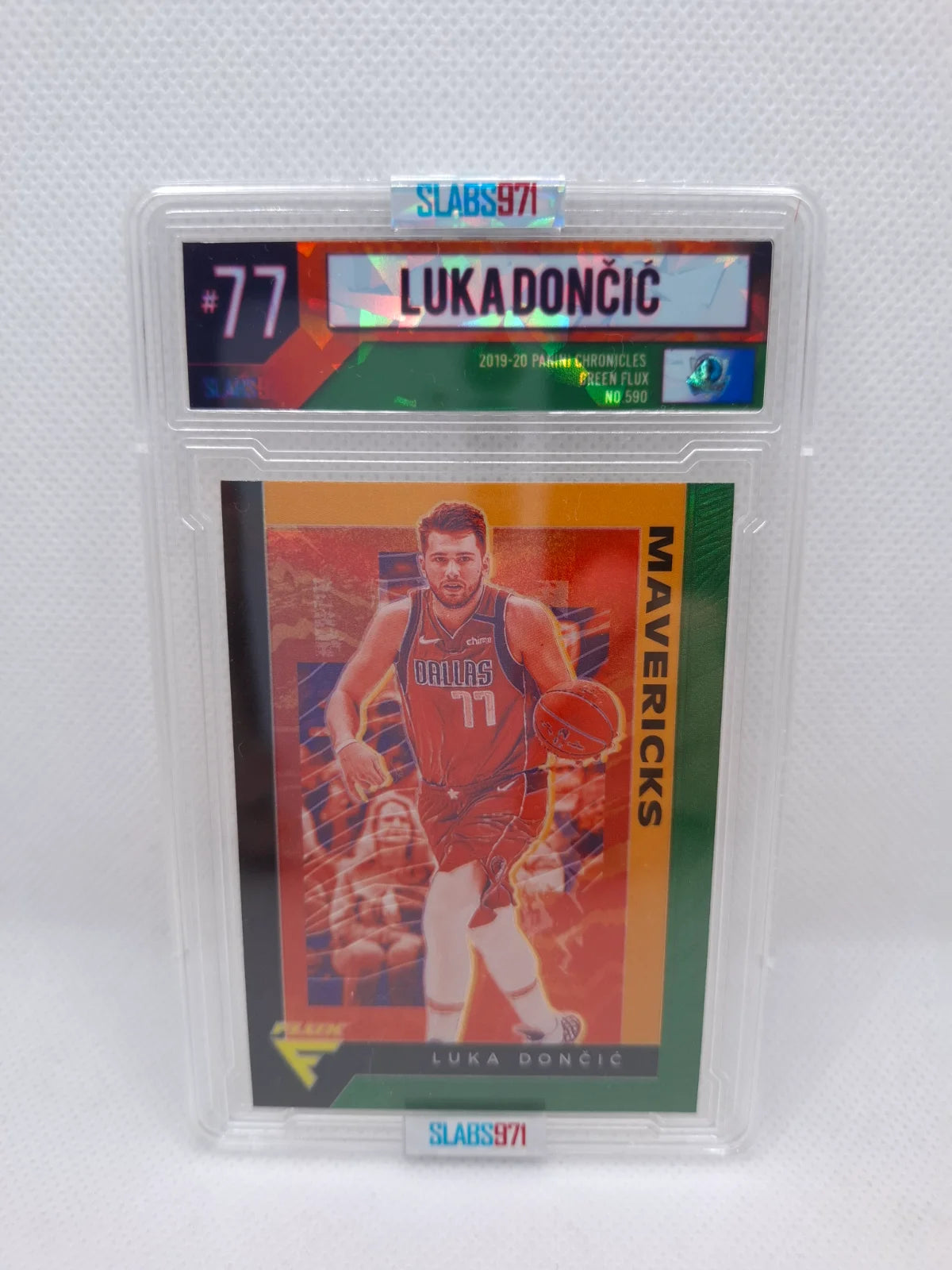 2019-20 Panini Chronicles #590 Green Flux Luka Doncic