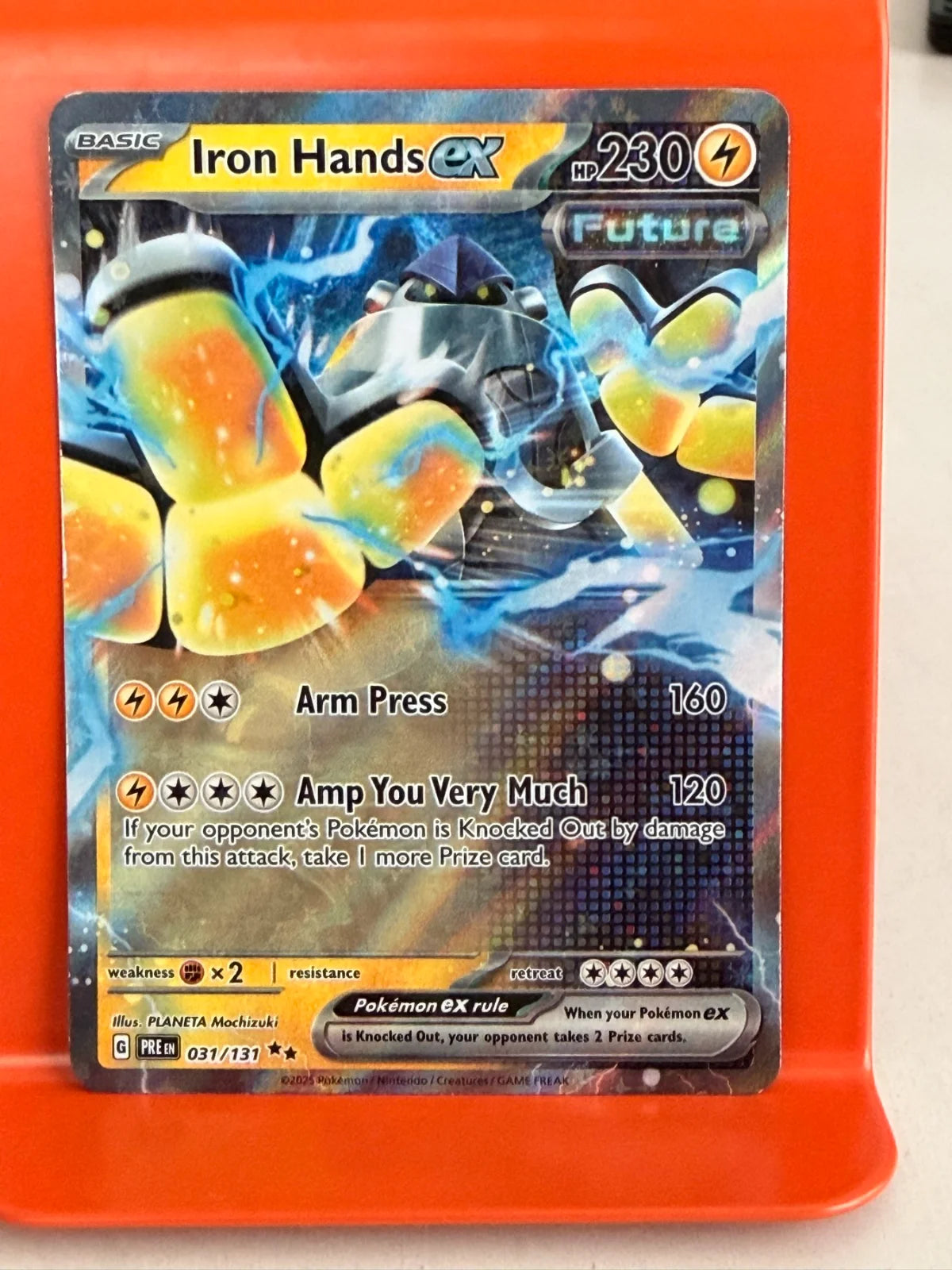 Iron Hands ex 031/131 · Holofoil (Prismatic Evolutions)