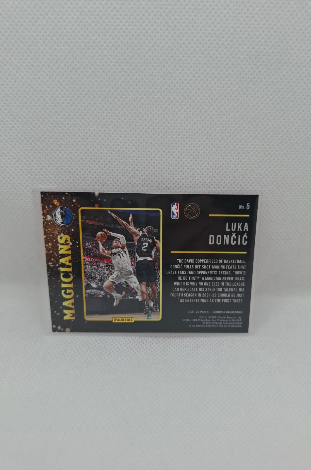 2021-22 Panini Donruss #5  Magicians Insert Luka Doncic