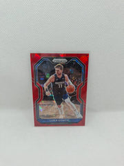 2020-21 Panini Prizm #32 Red Cracked Ice Luka Doncic