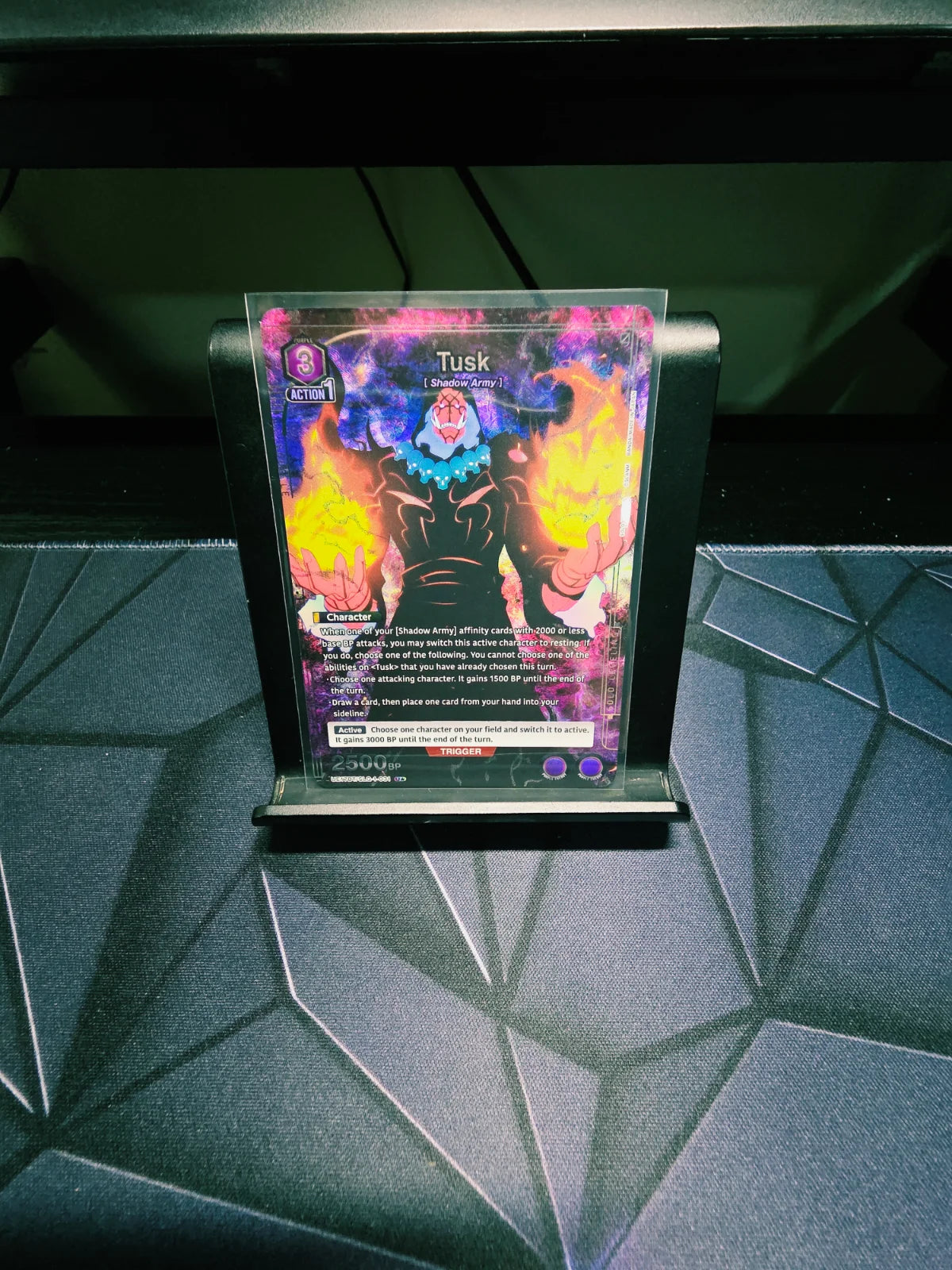 Tusk (031) (R*) UE17BT/SLG-1-031 · Foil (UE17BT: SOLO LEVELING)