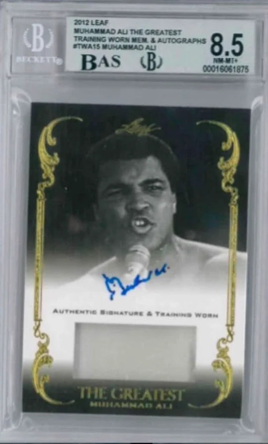 Muhammad Ali On Card Auto/Patch