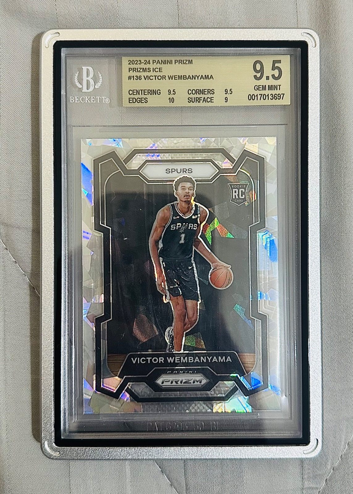 Victor Wembanyama Prizm Cracked Ice RC