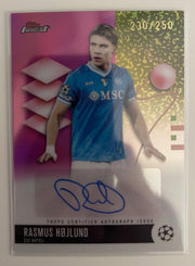Rasmus Hojlund Pink Refractor Auto /250 (2025-26 Topps Finest UCC)