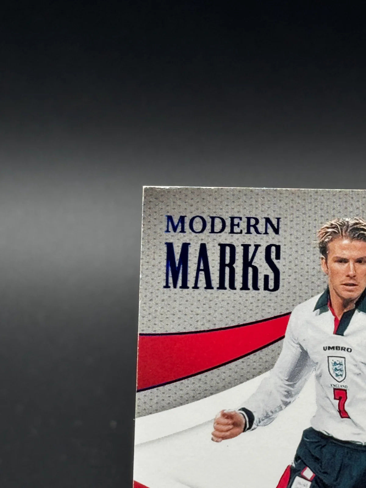 2021-22 Panini Immaculate David Beckham Modern Marks Auto 02/10 #MM-DBE England