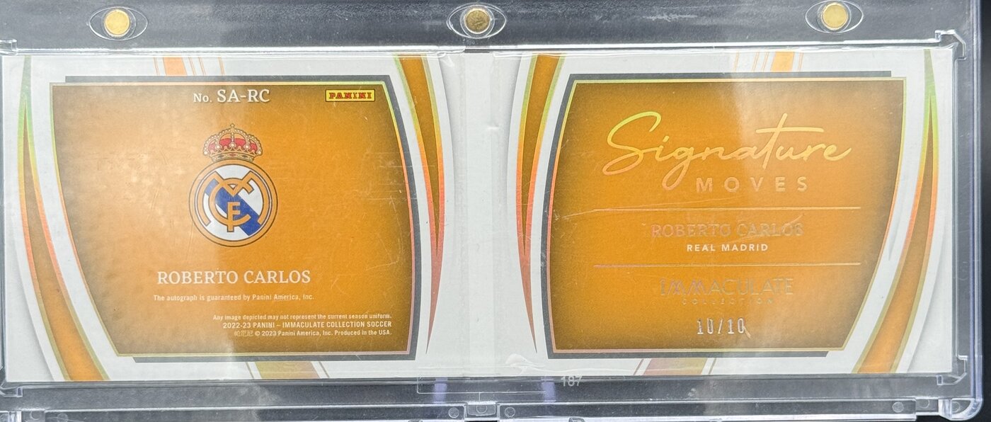 2022-23 Panini Immaculate Roberto Carlos Signature Moves Booklet Auto Gold 10/10 #SA-RC Real Madrid