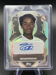 2025-26 Topps Los Blancos Real Madrid Endrick Portrait Posers Auto 19/75 #PP-EN