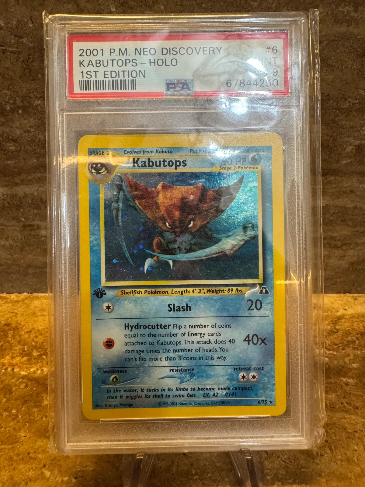 Kabutops 6 · 1st Edition Holofoil (Neo Discovery) — PSA 9