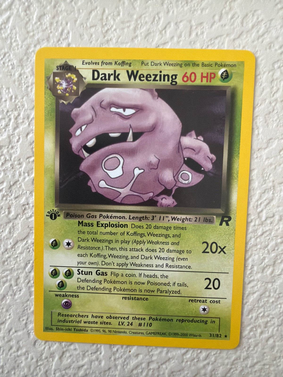 Dark Weezing (31) · 1st Edition (Team Rocket)