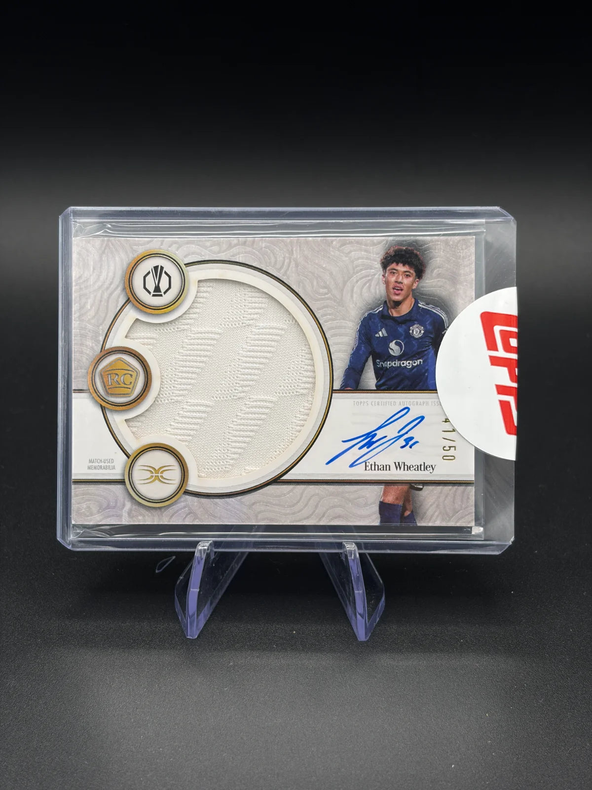 2024-25 Topps Definitive UCC Ethan Wheatley Rookie Patch Auto 41/50 #DRPA-EW Manchester United