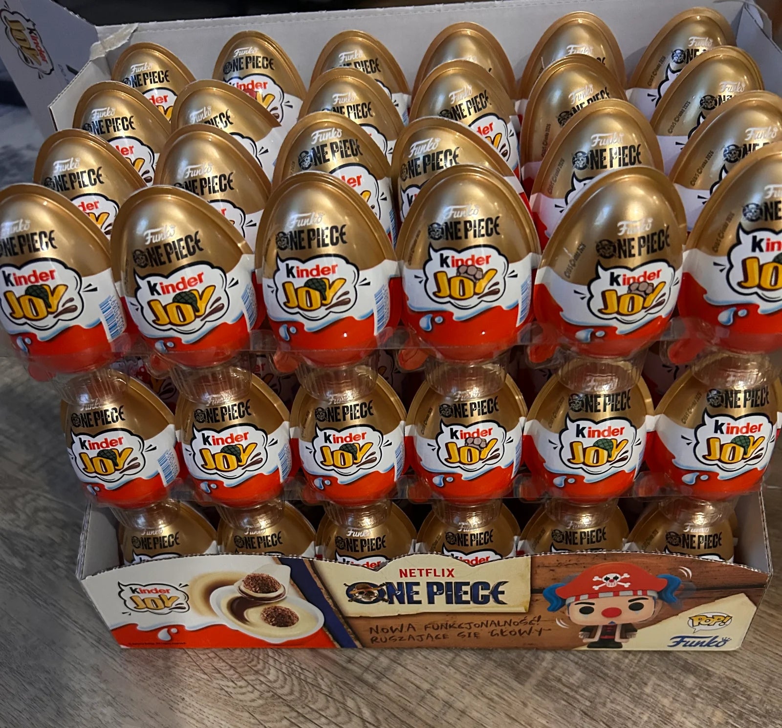 KINDER x ONE PIECE _ Chocolate Dessert + mini Funko + mini Card