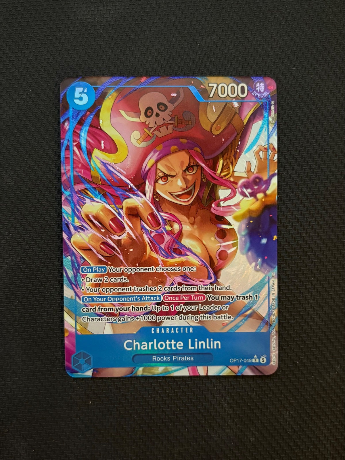 Charlotte Linlin (Alternate Art) OP17-049 (The World's Strongest Warriors)