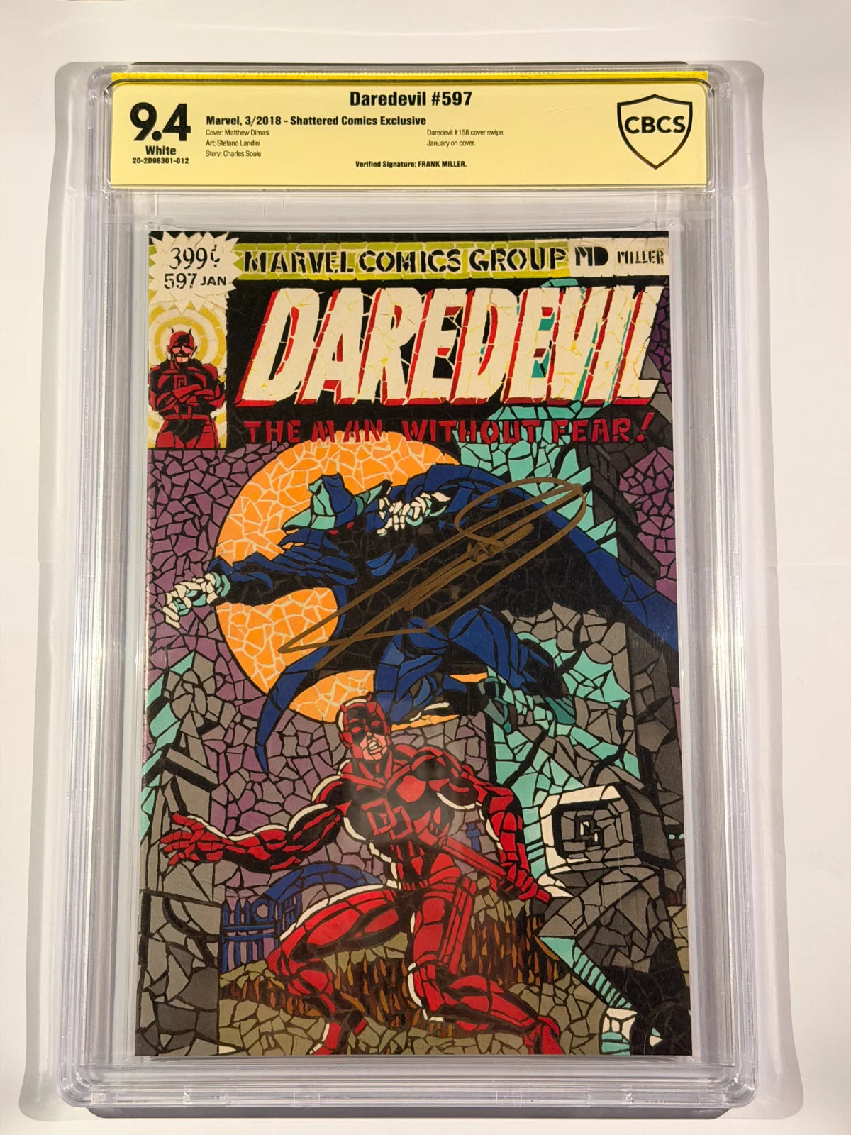 Daredevil #597 shattered comic exclusive graded and signed by Frank miller