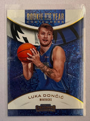 2018-19 Contenders Luka Doncic #4 Rookie of the Year Sparkle Mavericks