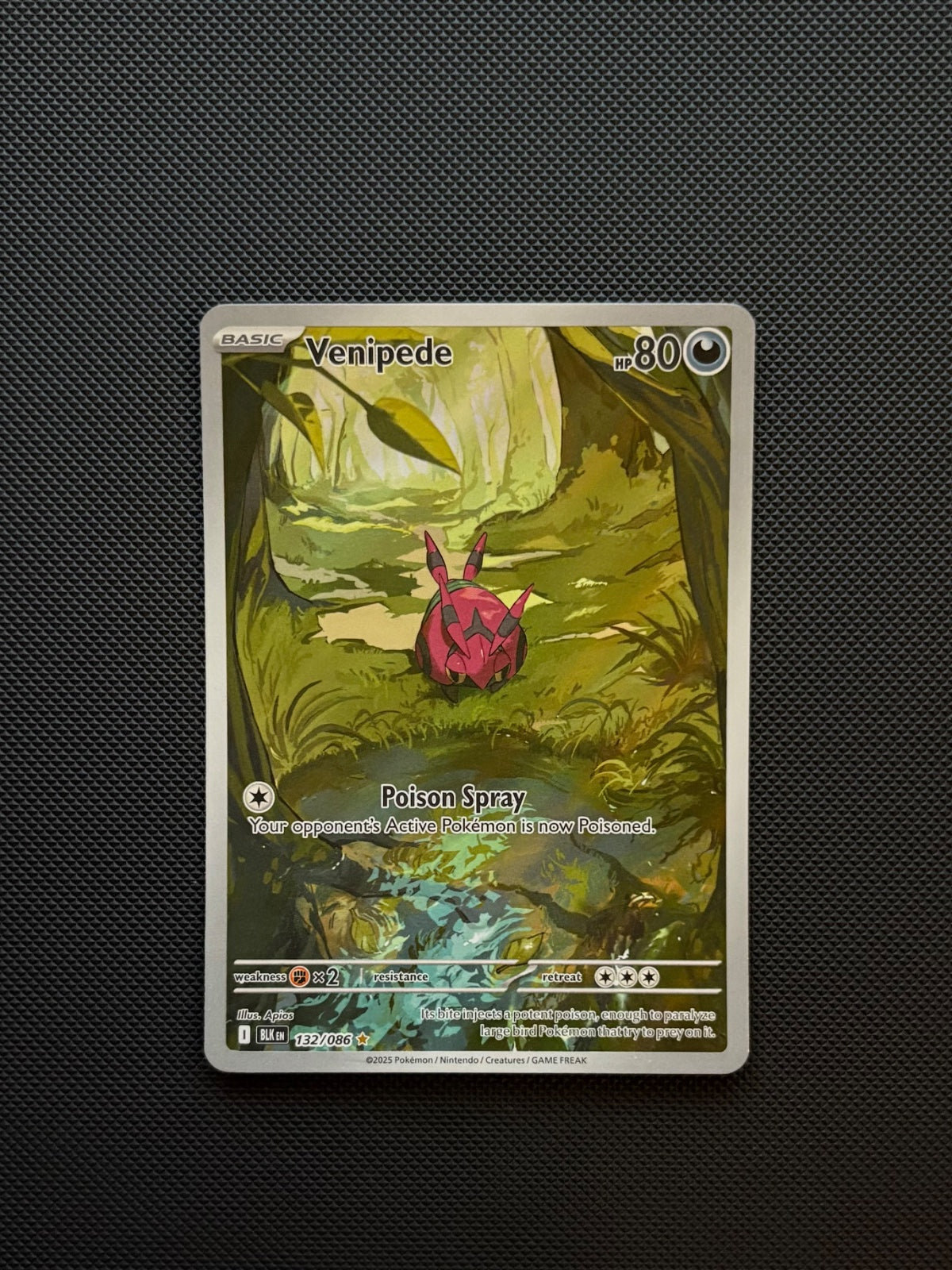 Venipede 132/086 (Black Bolt)
