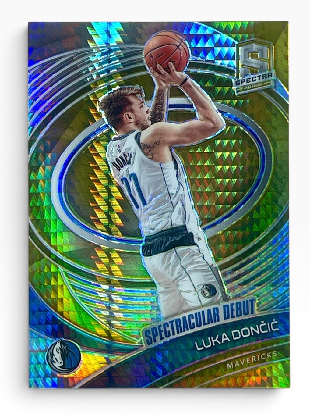 2020-21 Spectra Luka Doncic Asia Gold /10