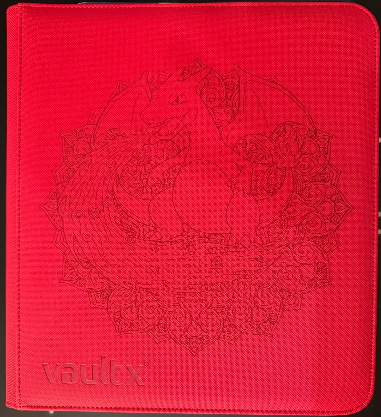 Vaultx laser engraved Charizard - 12 pocket 480 cards