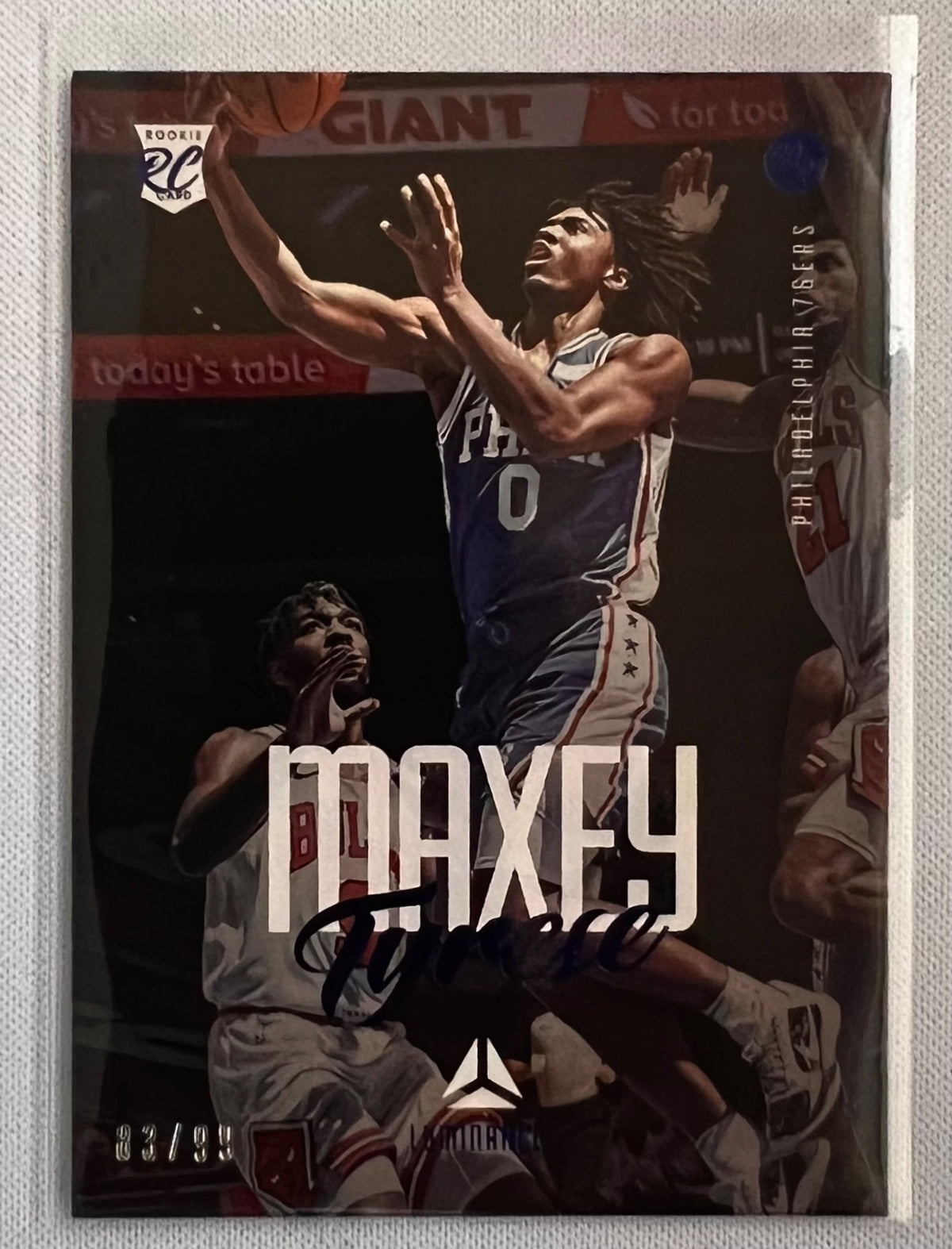 2020-21 Panini Chronicles Tyrese Maxey Luminance Blue Rookie RC #’d /99 76’ers