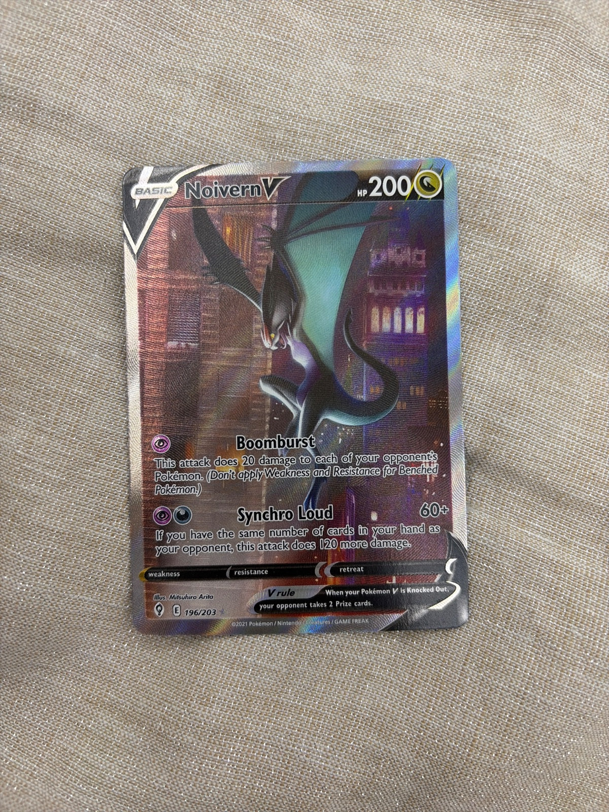 Noivern V (Alternate Full Art) 196/203 (Evolving Skies)