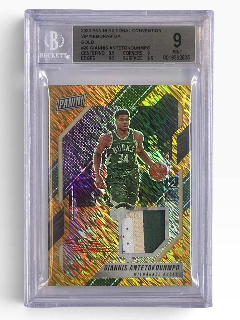 2022 Panini National Convention Giannis Antetokounmpo VIP Memorabilia Gold Shimmer /10 BGS 9