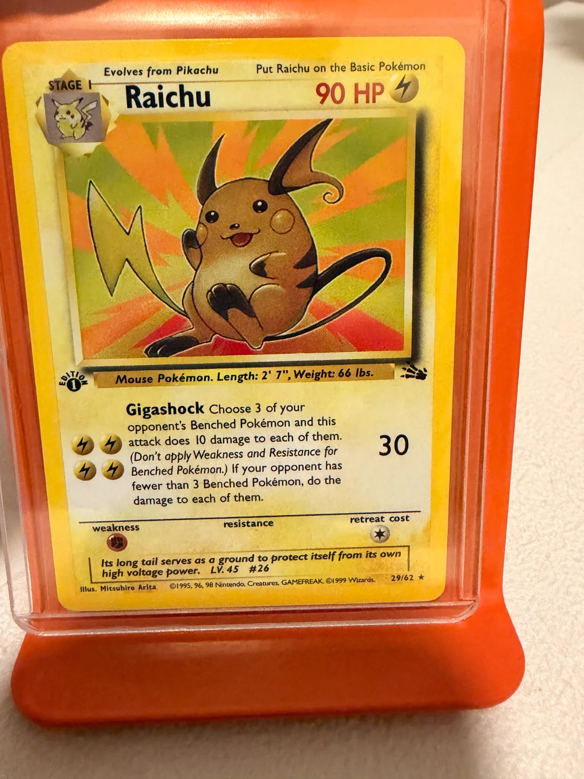 Raichu (29) · 1st Edition (Fossil)