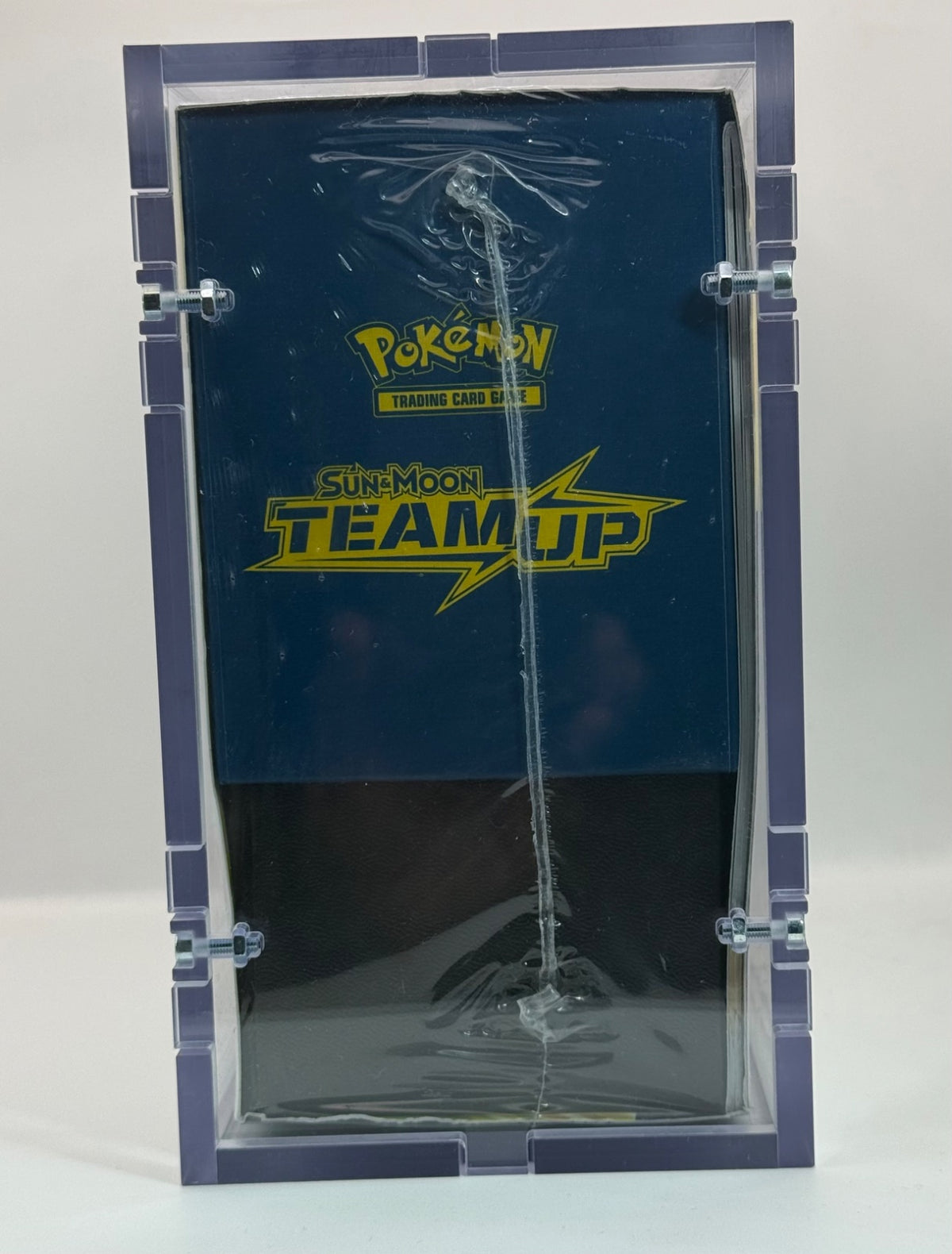 Team Up Elite Trainer Box · Elite Trainer Box (ETB) w/ high quality acrylic