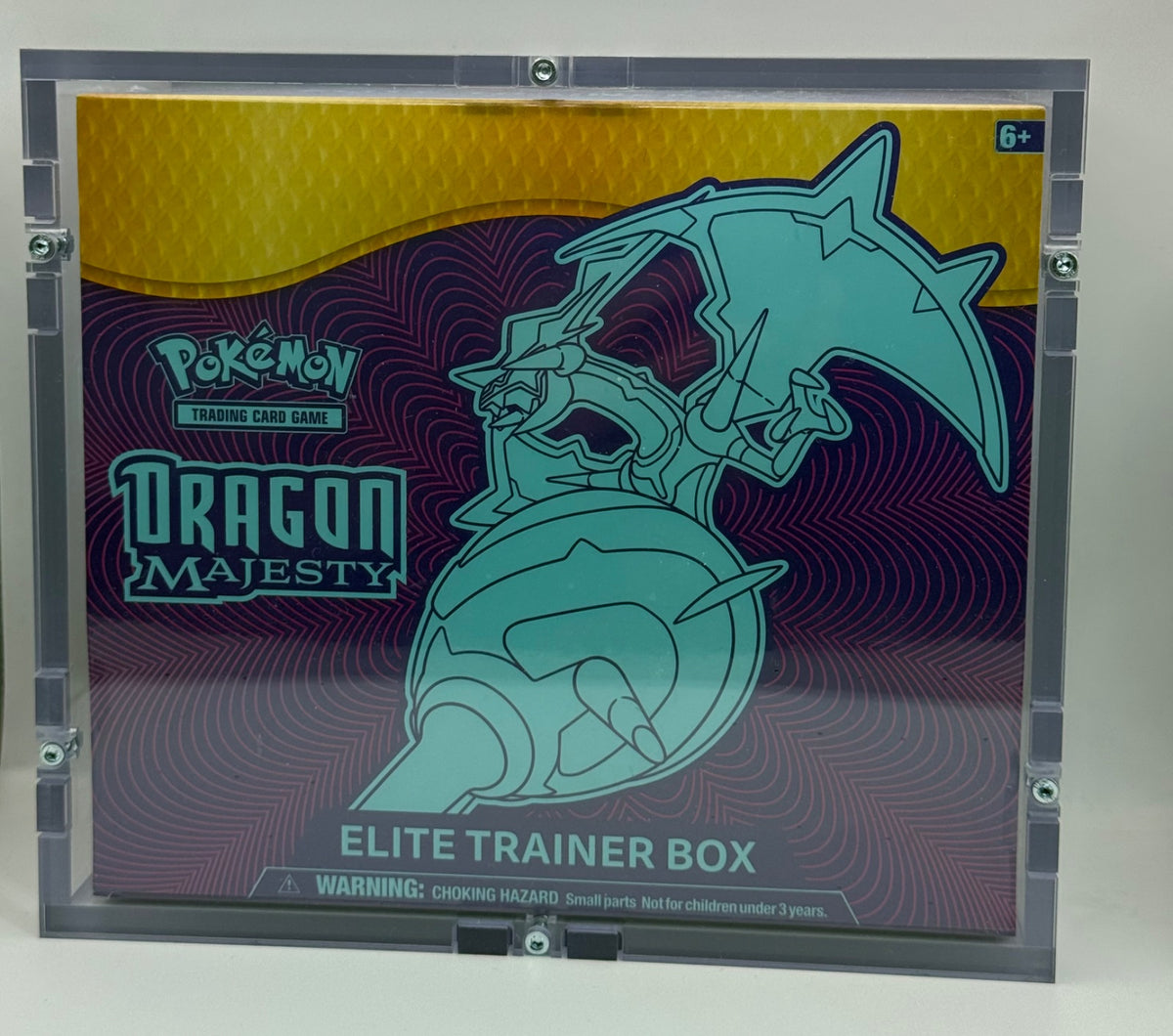 Dragon Majesty Elite Trainer Box · Elite Trainer Box (ETB) w/ high quality acrylic