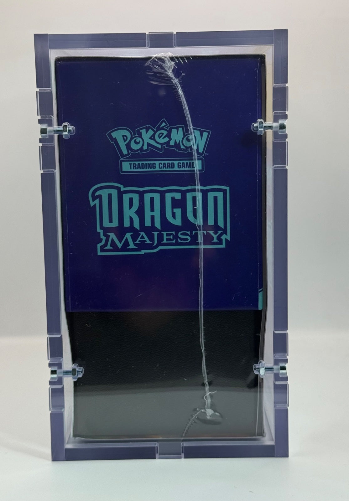 Dragon Majesty Elite Trainer Box · Elite Trainer Box (ETB) w/ high quality acrylic