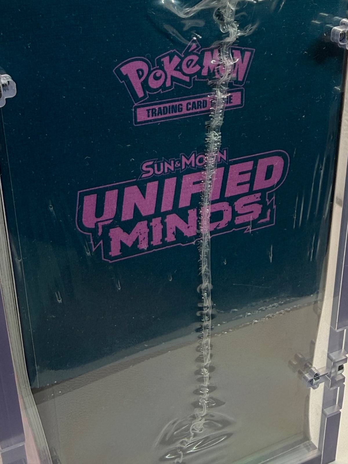 Unified Minds Elite Trainer Box · Elite Trainer Box (ETB) w/ high quality acrylic