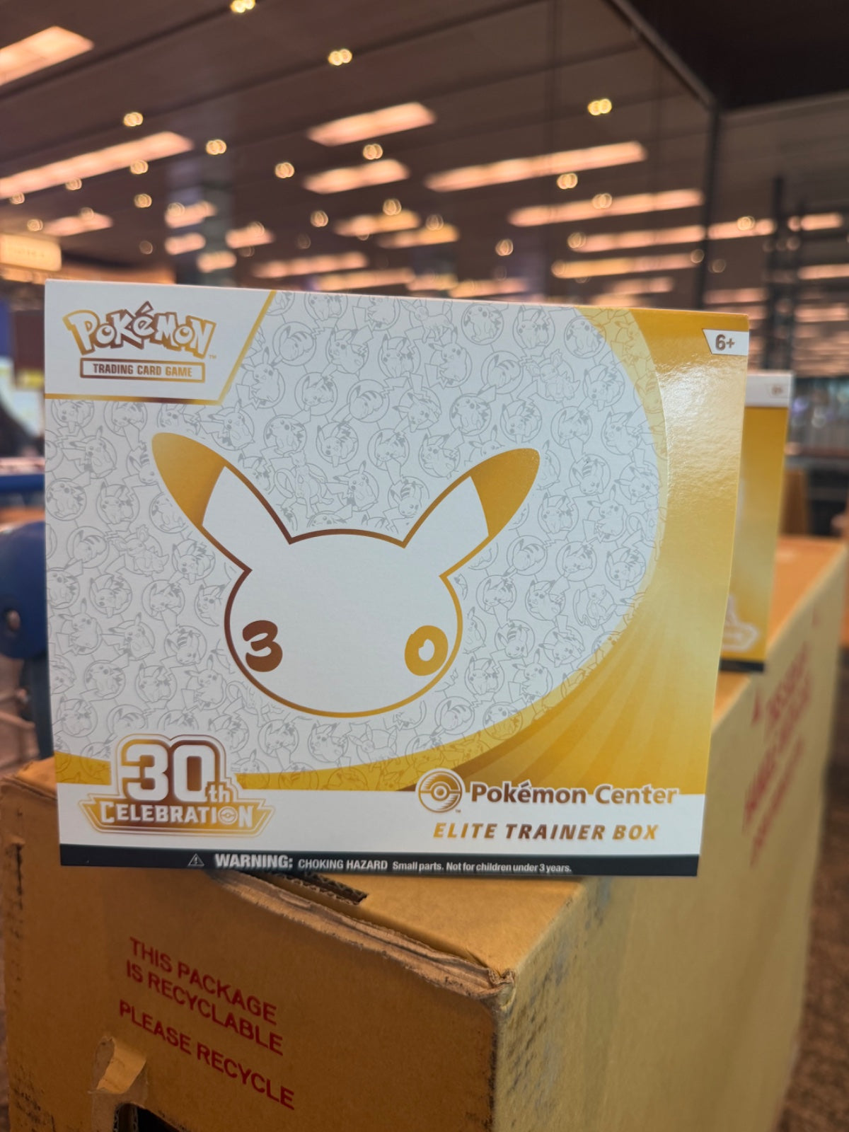 30th Celebration Pokemon Center Elite Trainer Box