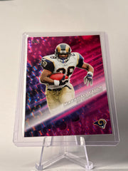 2026 Topps Marshall Faulk #GOTG-26 Greats of the Game Pink Crackle Foil – Rams
