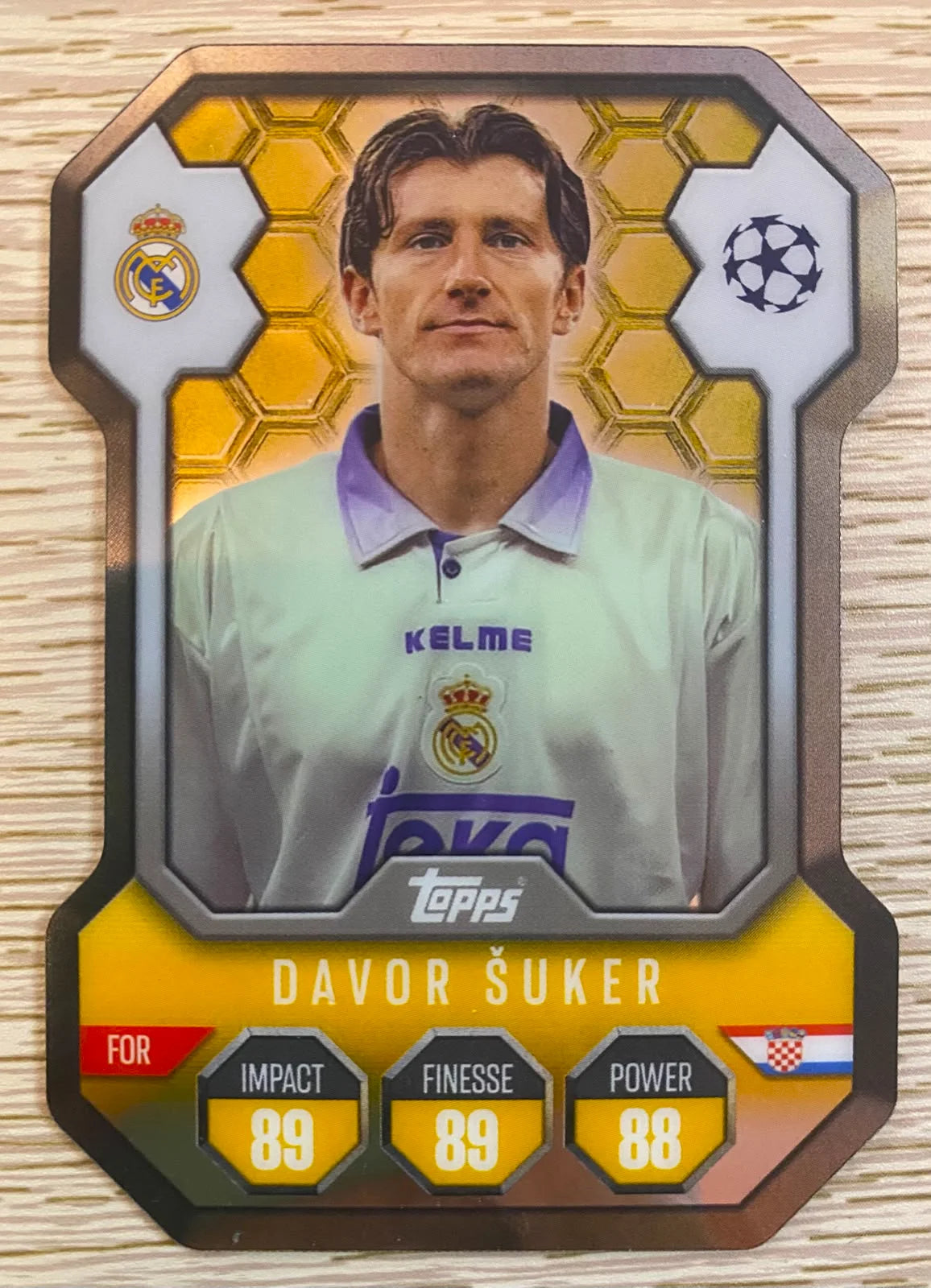 Davor Šuker - Chrome Pro Elite Shield - Topps Match Attax UCC 2024-25