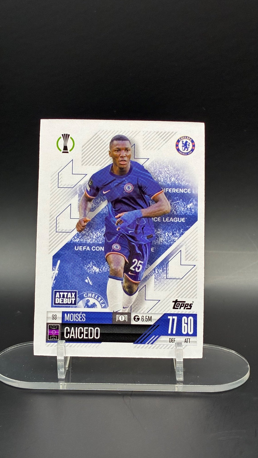 moises caicedo (93) match Attax
