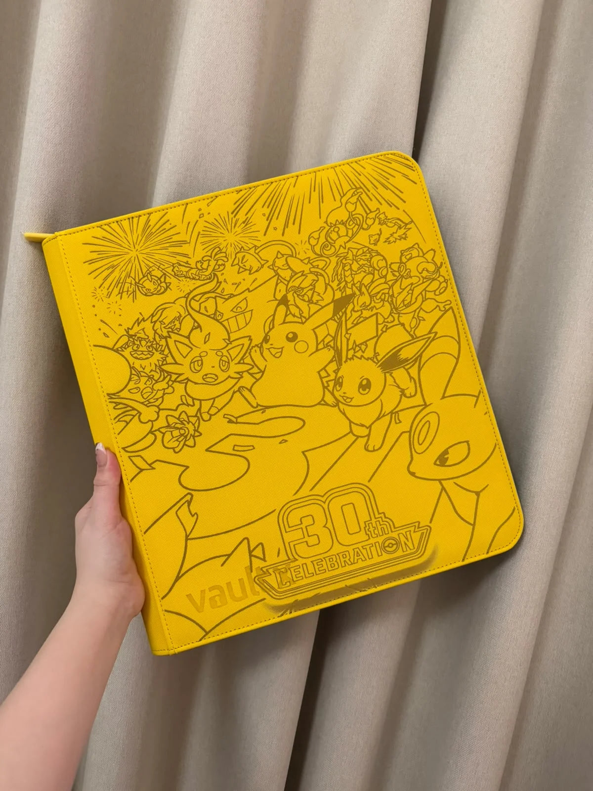 [Pre-Order] 30th Engraved VaultX 12-Pocket Binder (Yellow)