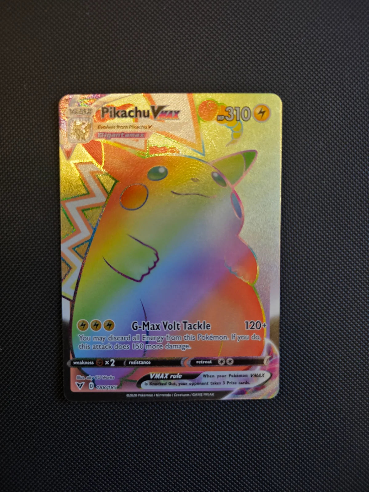 Pikachu VMAX (Secret) 188/185 (Vivid Voltage)