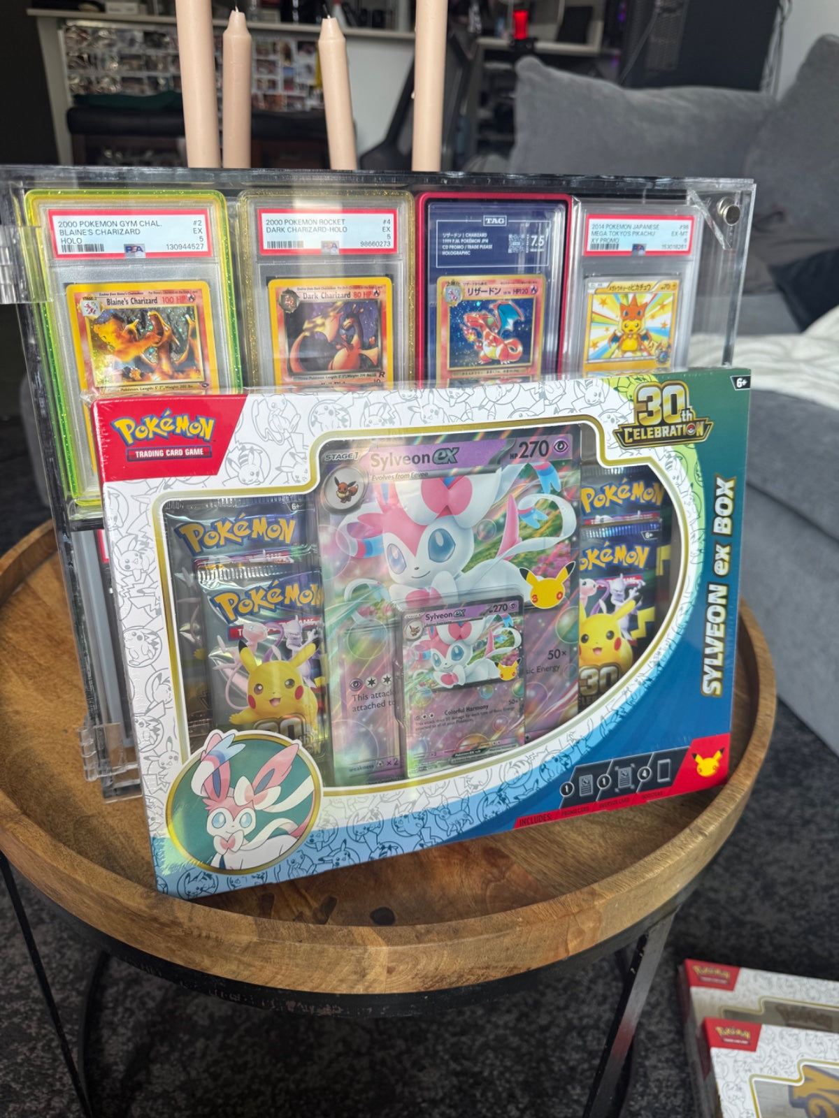 30th Celebration Sylveon ex Box · Blister Pack