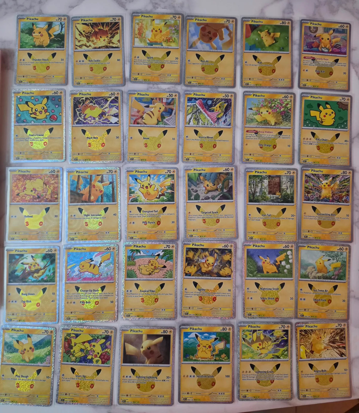 Pokémon 30th Celebration – Complete Pikachu 30/30 Set + Official Binder