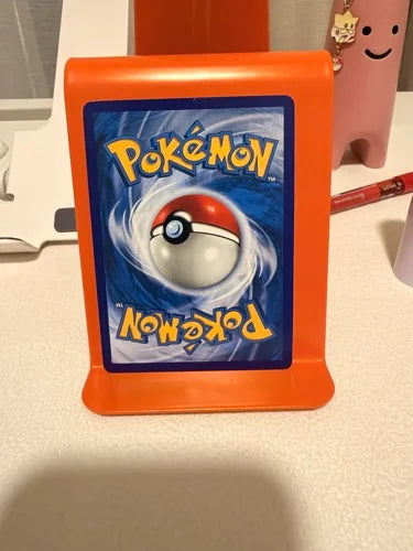 Unown [W] 29 · 1st Edition (Neo Destiny) Vintage