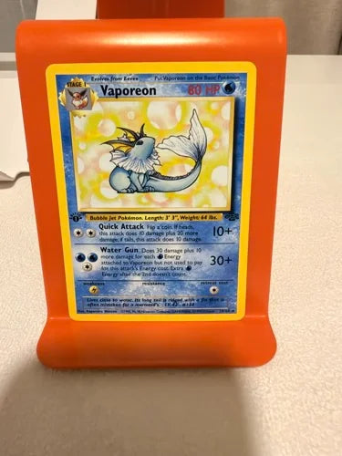 Vaporeon 28 · 1st Edition (Jungle) Vintage