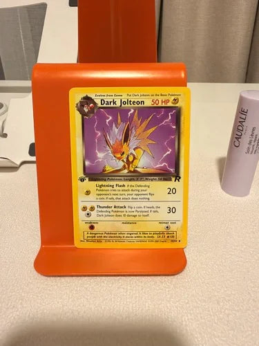 Dark Jolteon 38 · 1st Edition (Team Rocket) Vintage