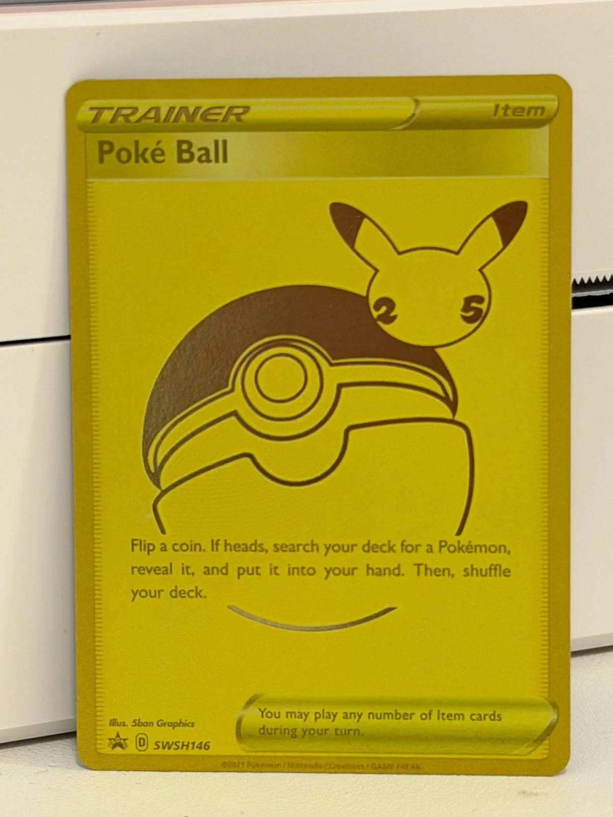 Poke Ball SWSH146 (Sword & Shield Promo)