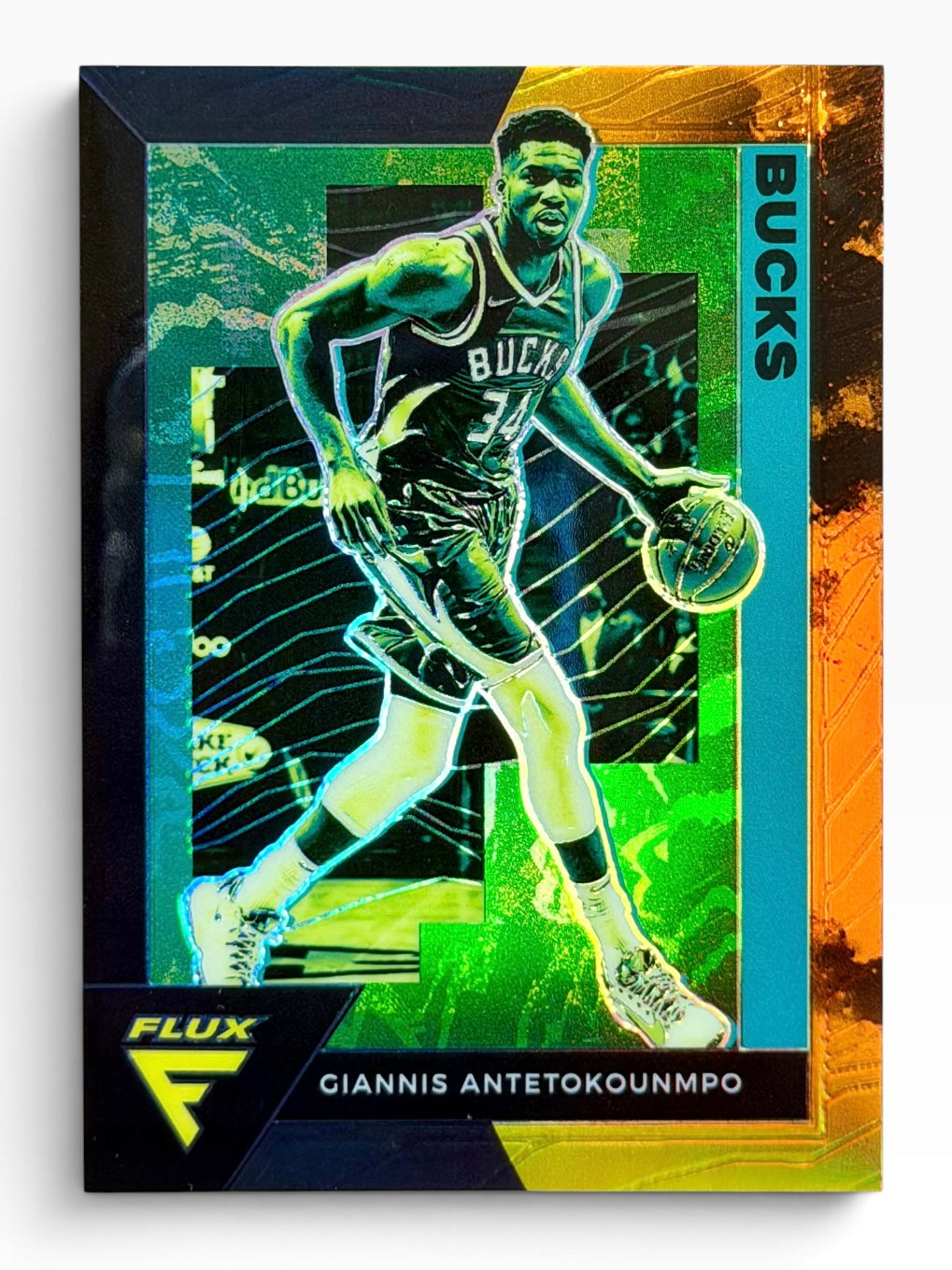 2020-21 Panini Flux Giannis Antetokounmpo Solar Eclipse /49