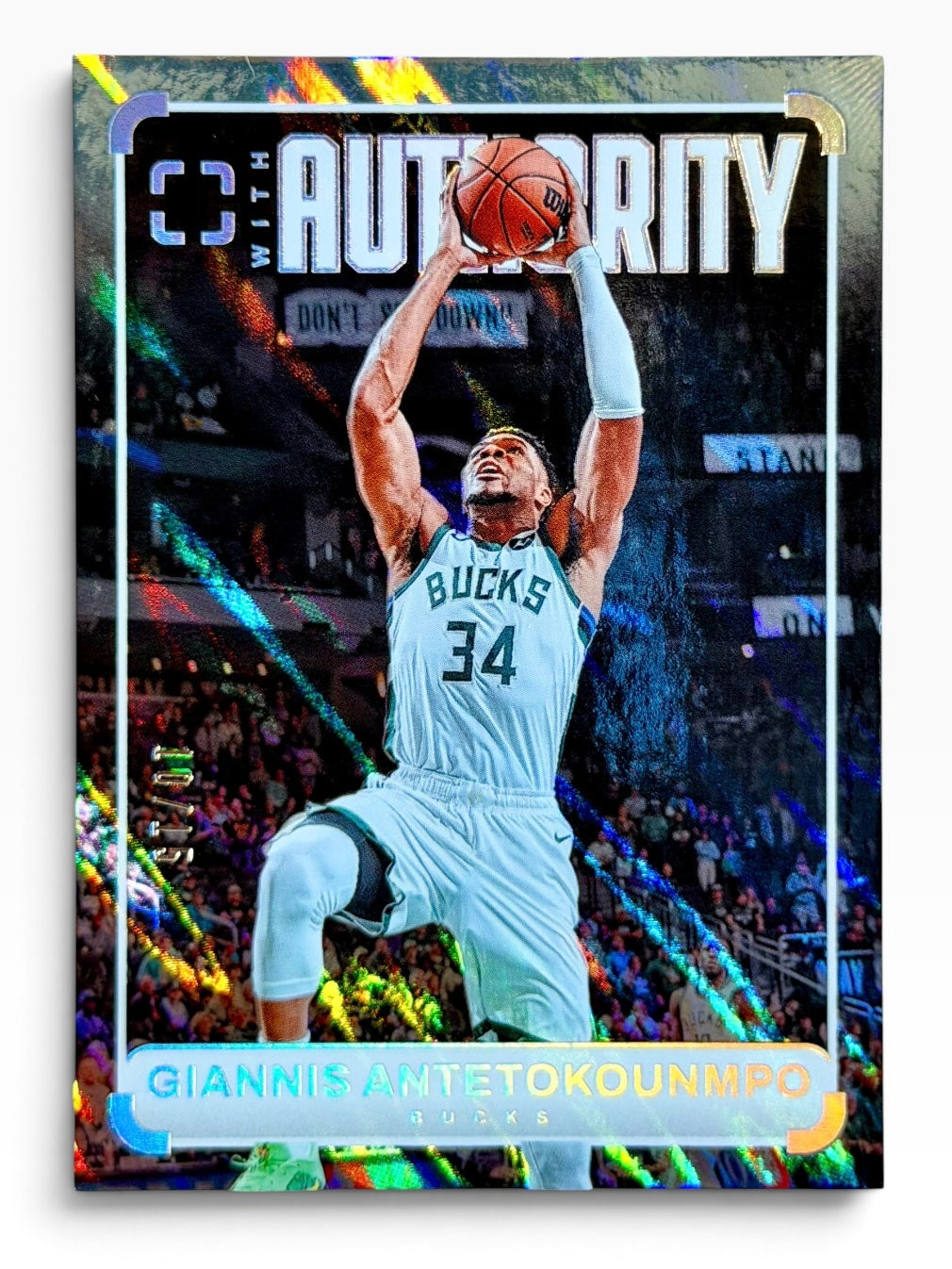 2024-25 Panini Photogenic Giannis Antetokounmpo With Authority Lava /15