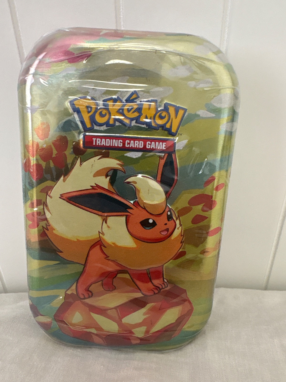 Prismatic Evolutions Mini Tin [Flareon]