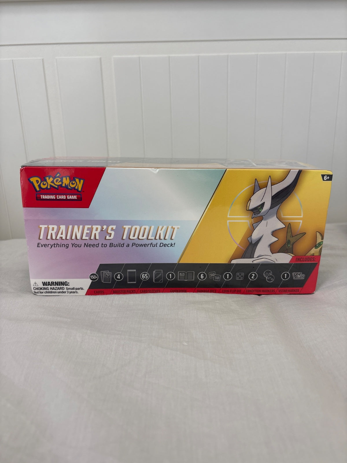 Pokemon TCG: Trainer's Toolkit (2023) · Collection Box (Miscellaneous Cards & Products)
