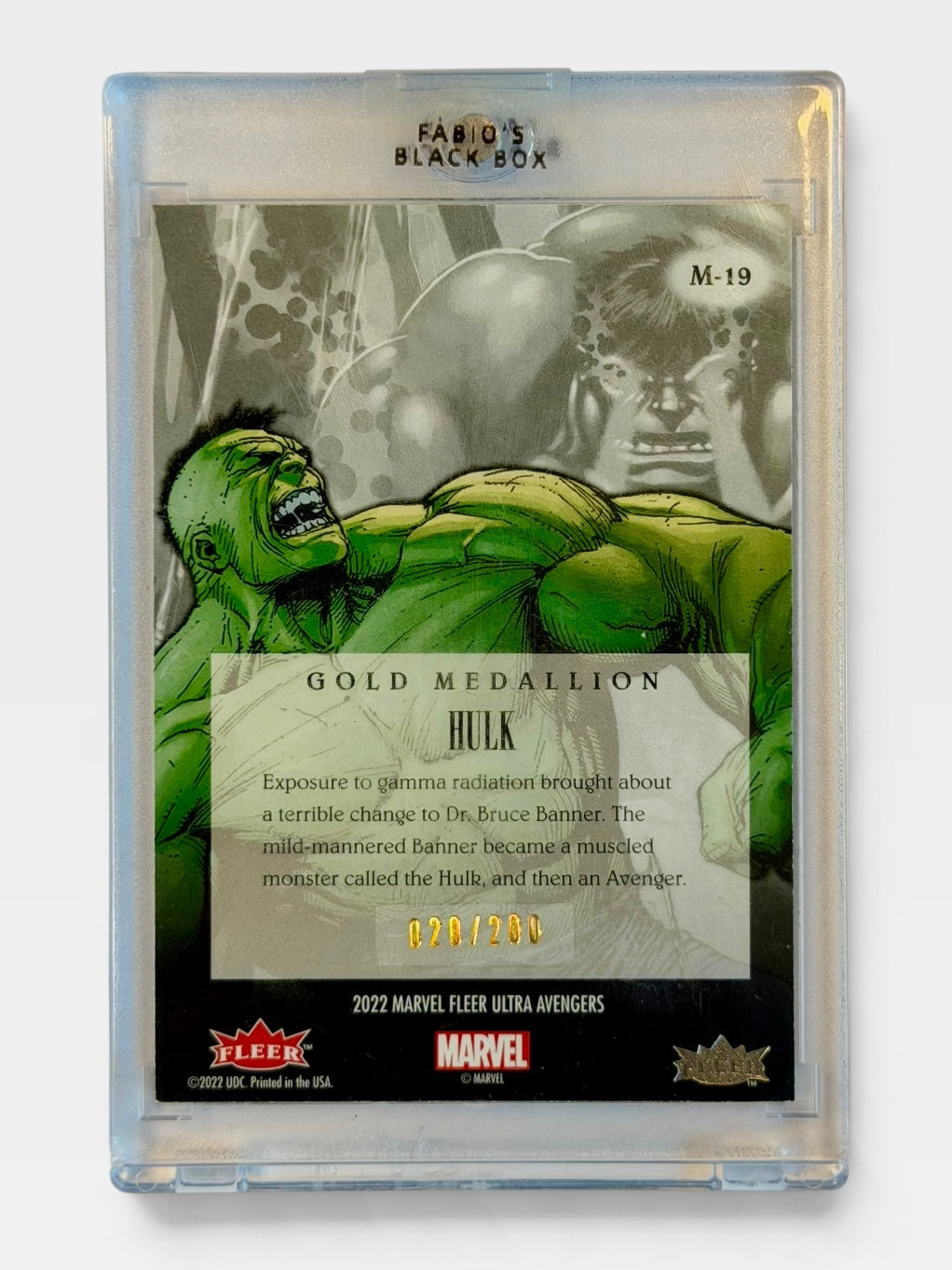 2022 Marvel Fleer Ultra Avengers Hulk Gold Medallion /200